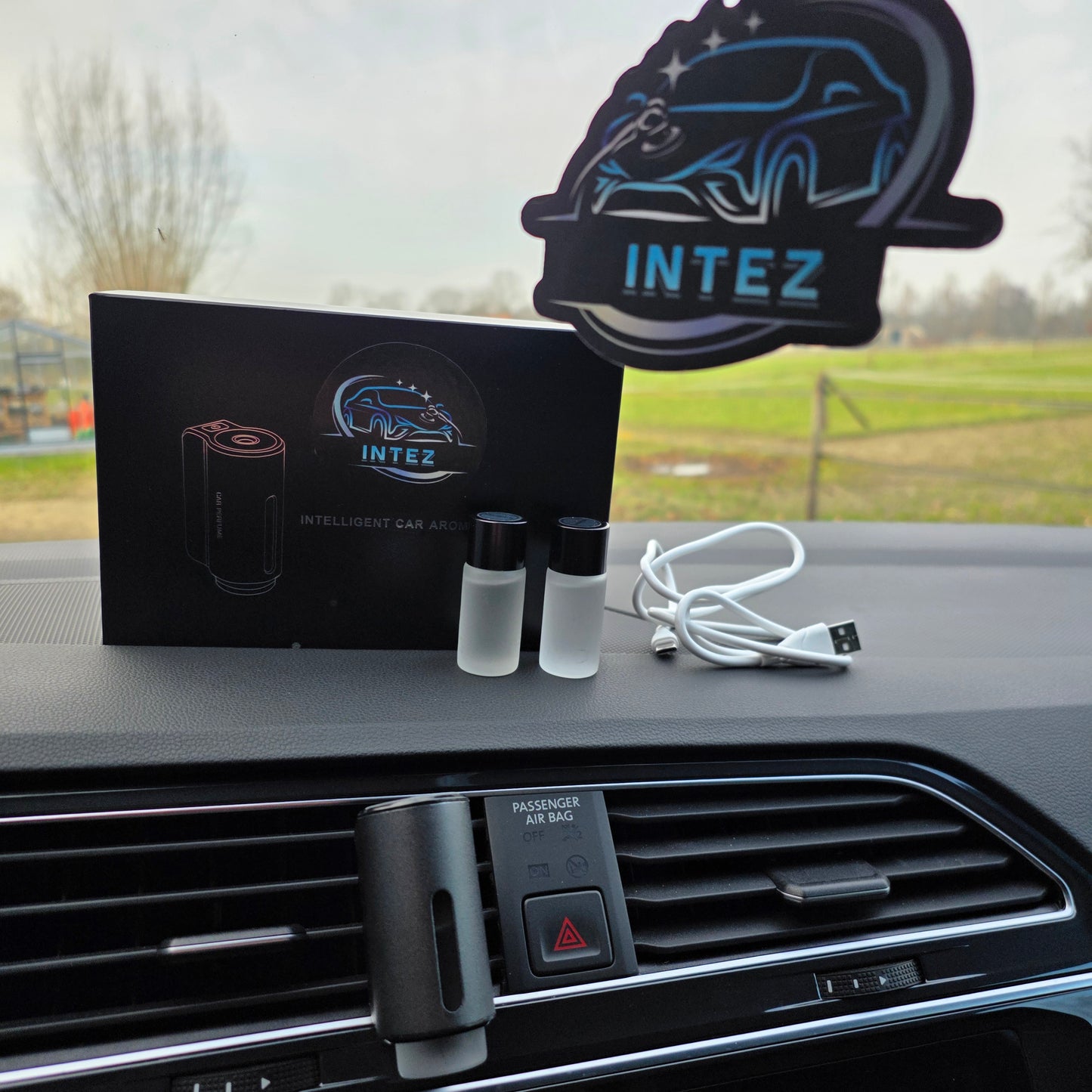 Auto Geur Diffuser – 3 Verwisselbare Geuren oplaadbaar